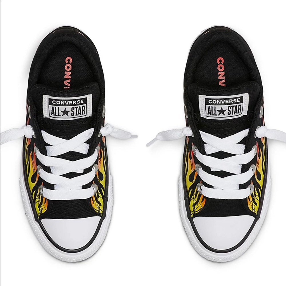 Boys' Converse Chuck Taylor All Star Street Slip Flames Sneakers
